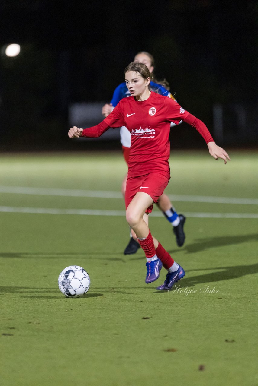 Bild 220 - wBJ Eimsbuettler TV - Hamburger SV : Ergebnis: 1:2